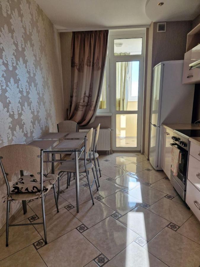 Видовые Апартаменты Kiev Exteriör bild